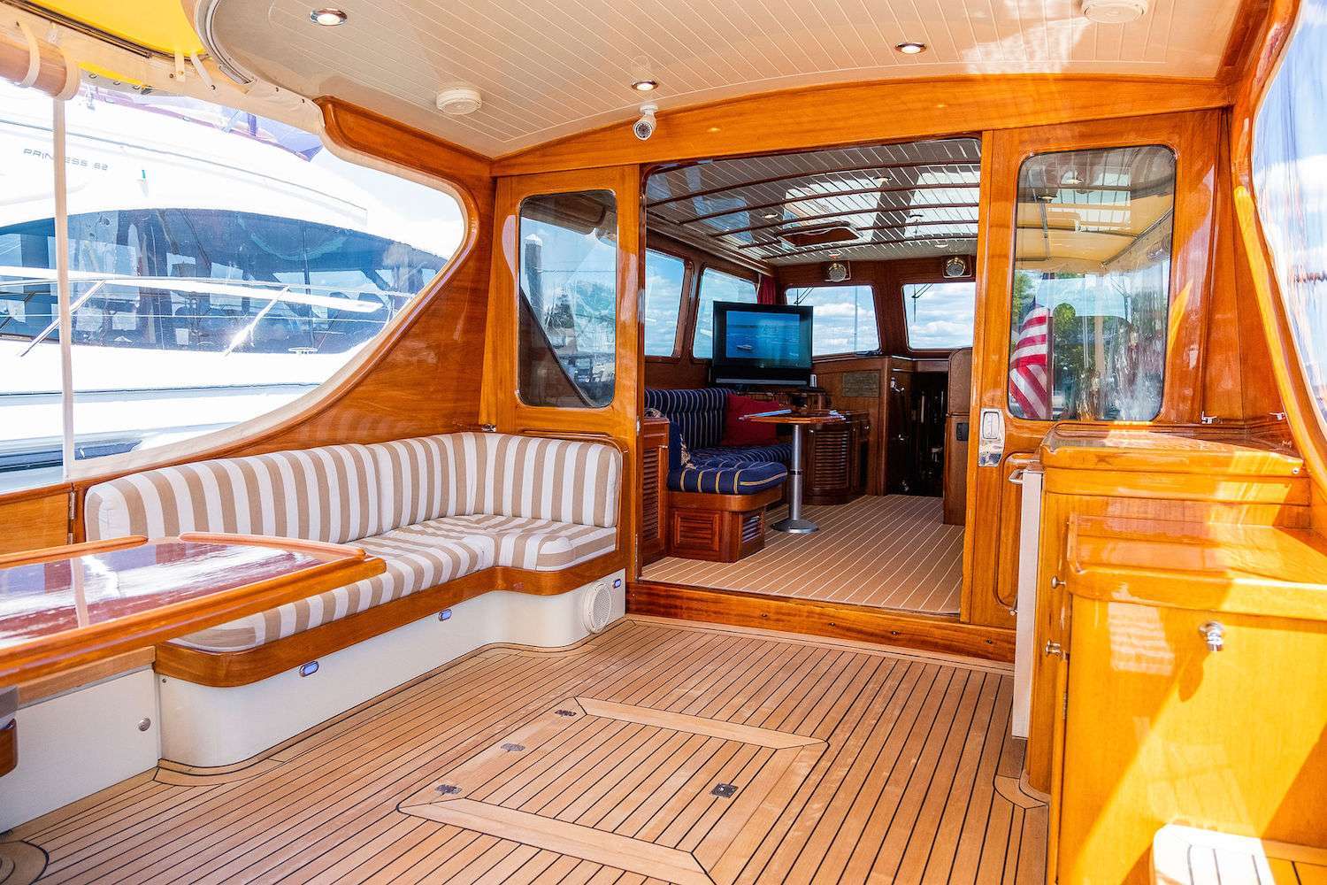 yacht-558191
