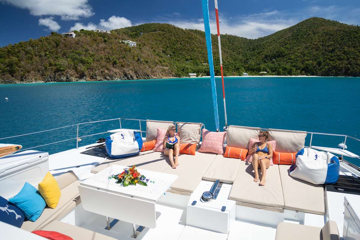 yacht-600049