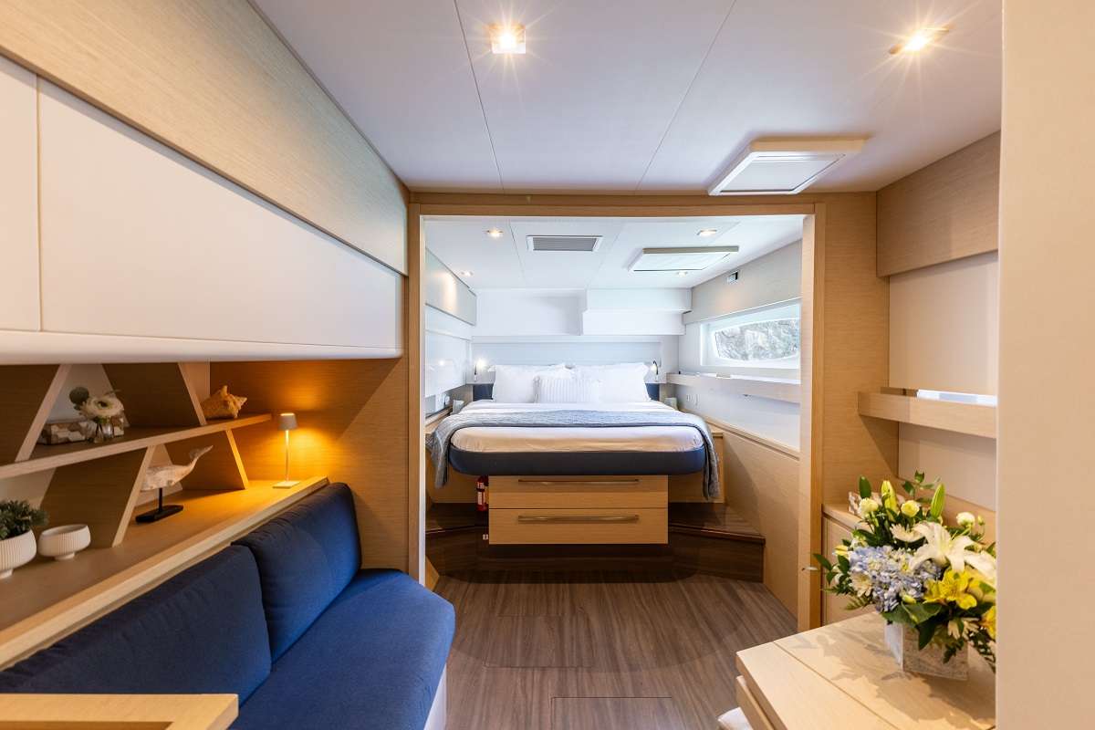 yacht-550724