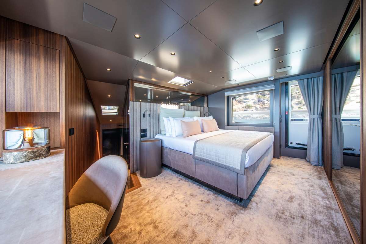 yacht-550182