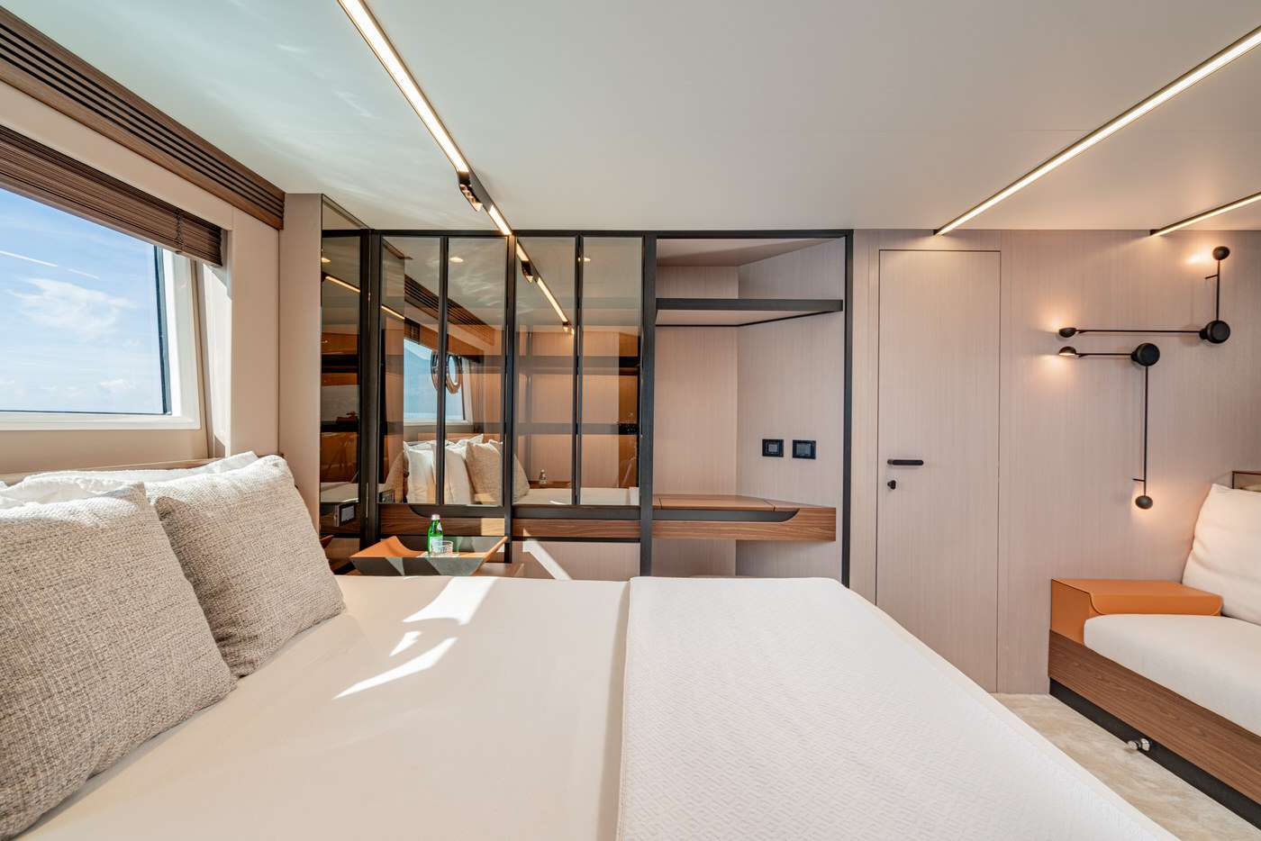 yacht-550399