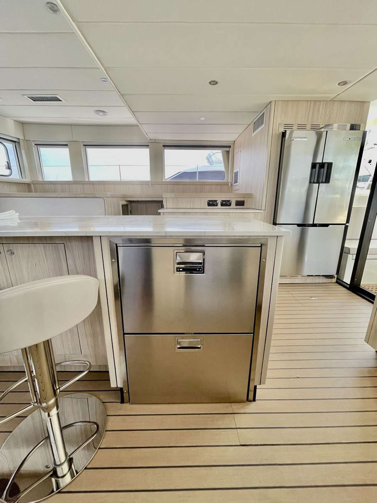 yacht-549810