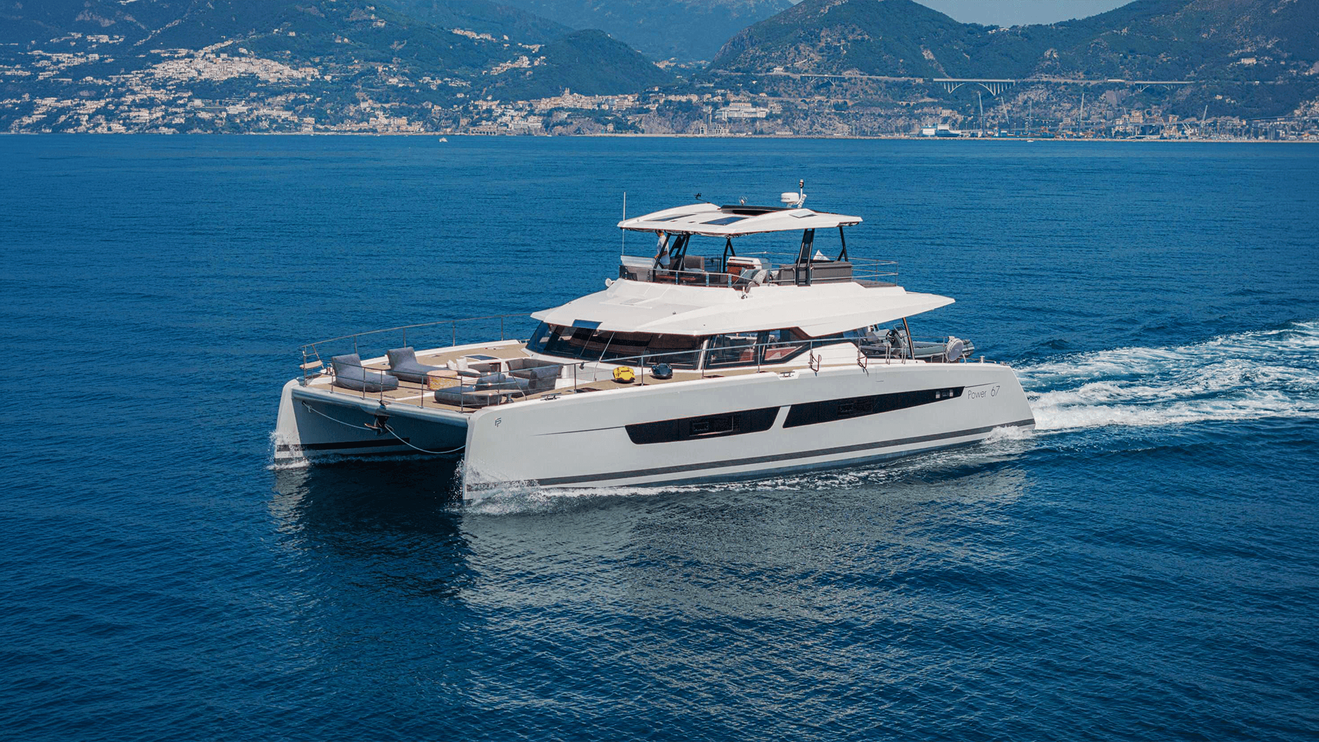 choosing_a_yacht_in_italy