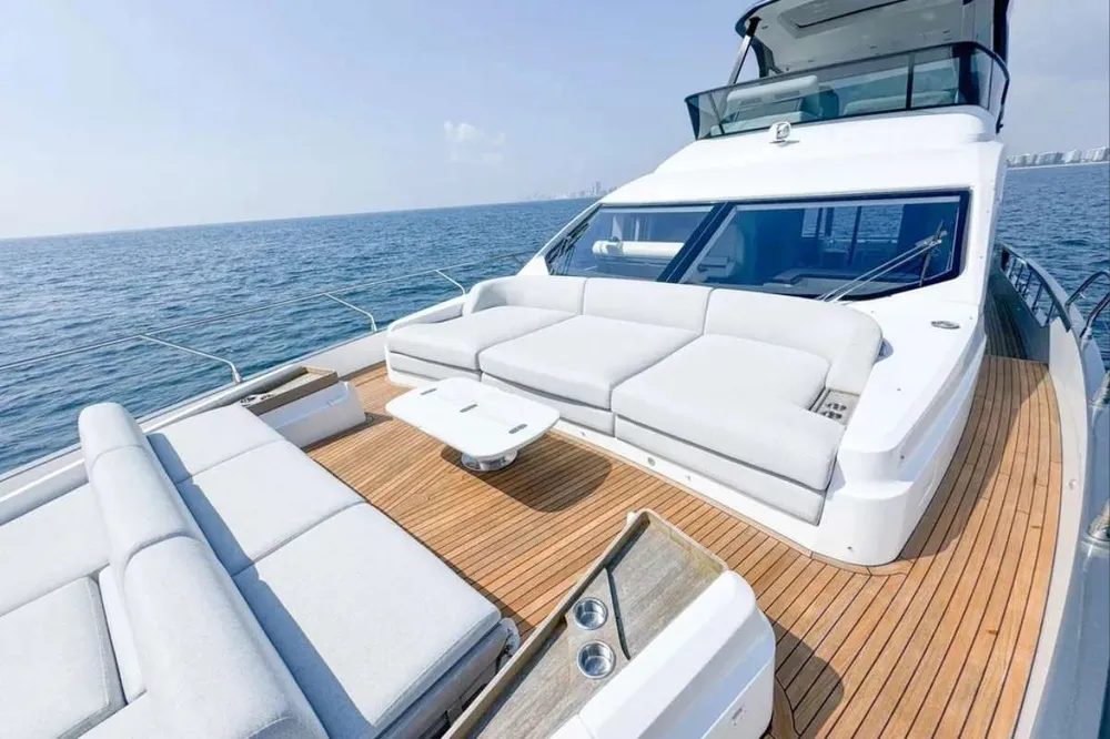 yacht-538422