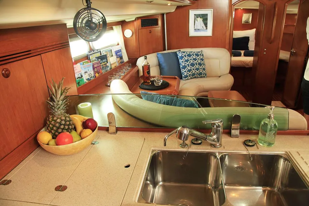 yacht-69684
