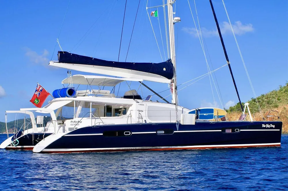 yacht-73545