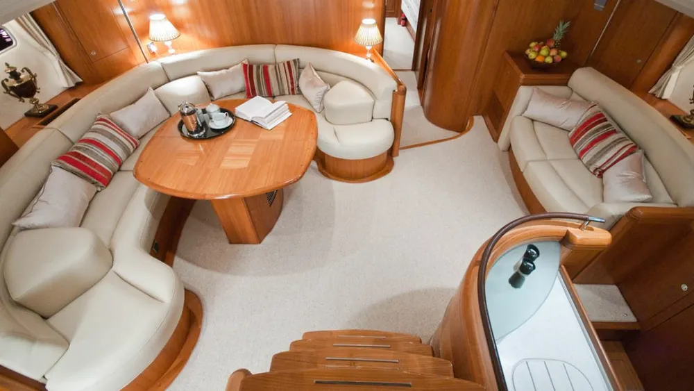 yacht-74337