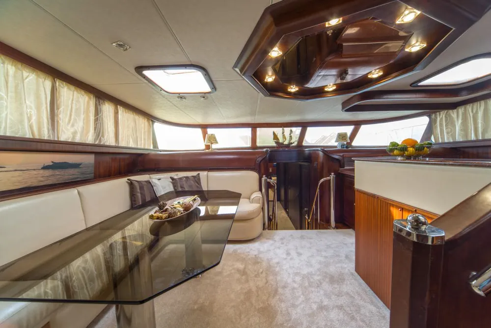yacht-74390