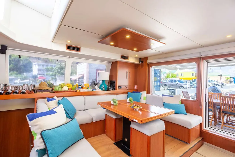 yacht-76493