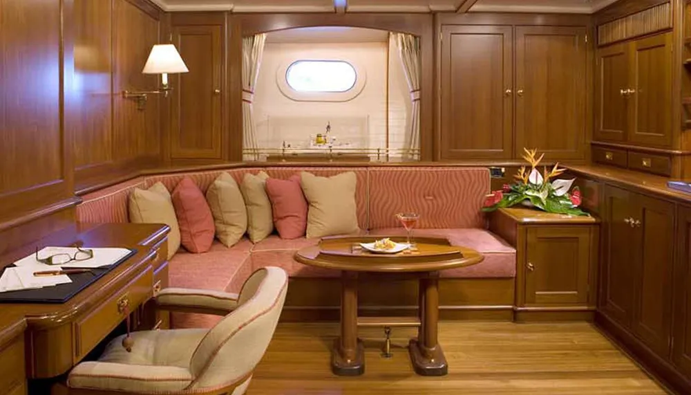 yacht-144483