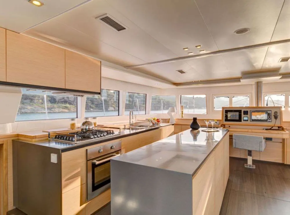 yacht-78629