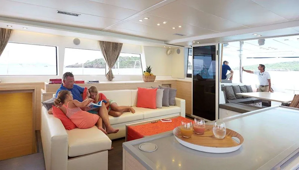yacht-78630