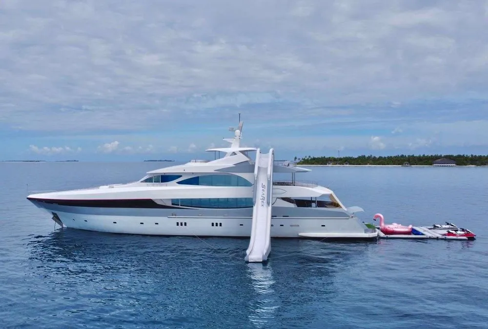 yacht-80199