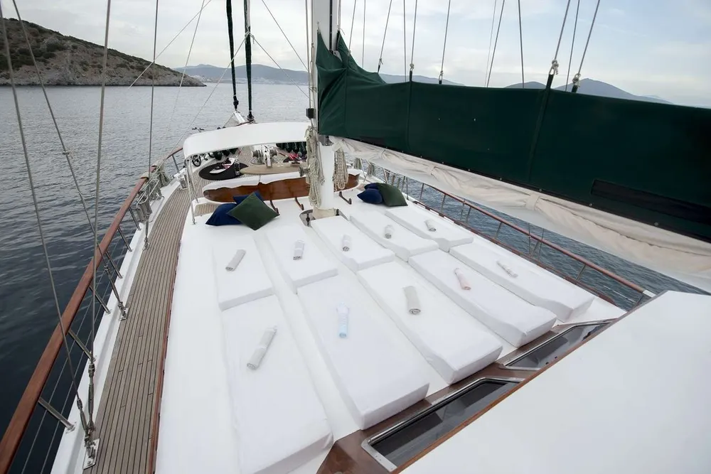 yacht-84893