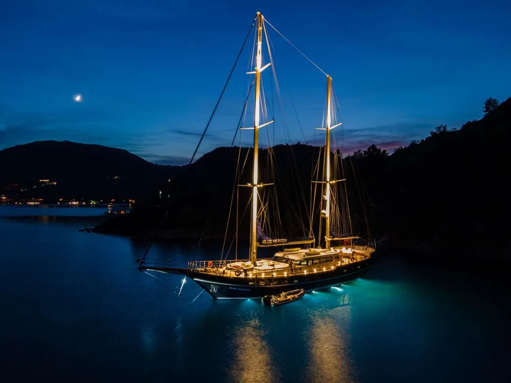 yacht-145008