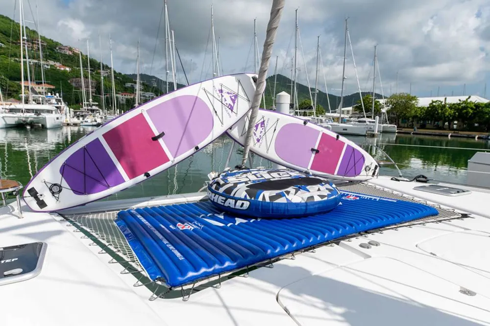 yacht-38055