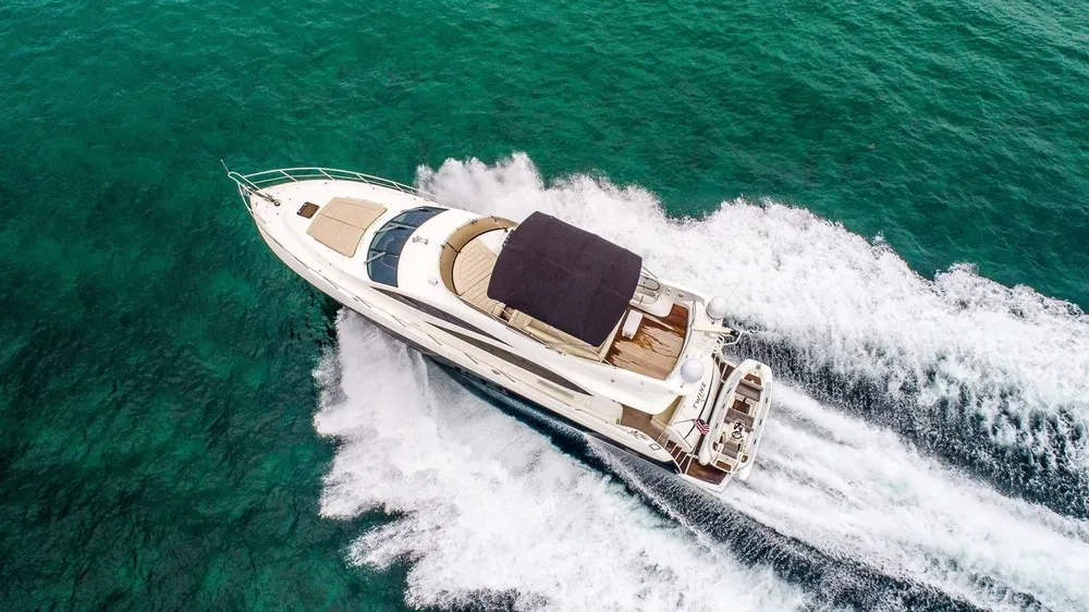 yacht-145161