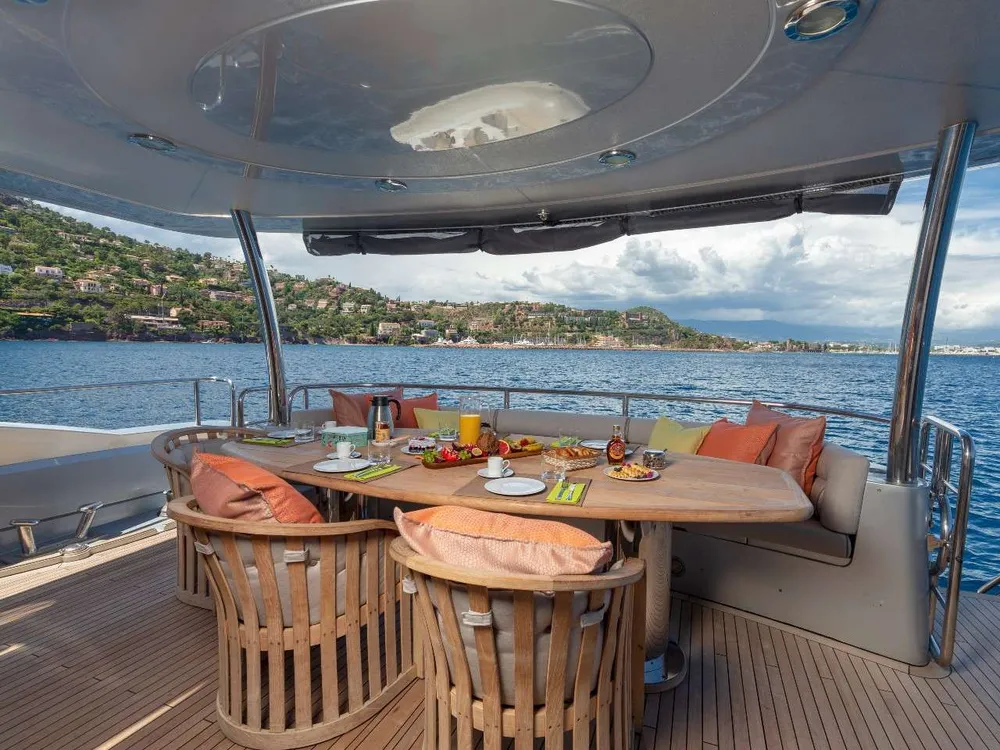 yacht-163375