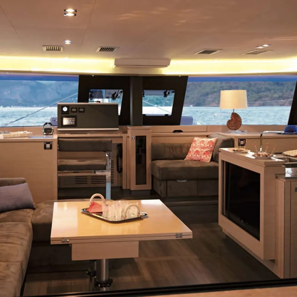 yacht-98472