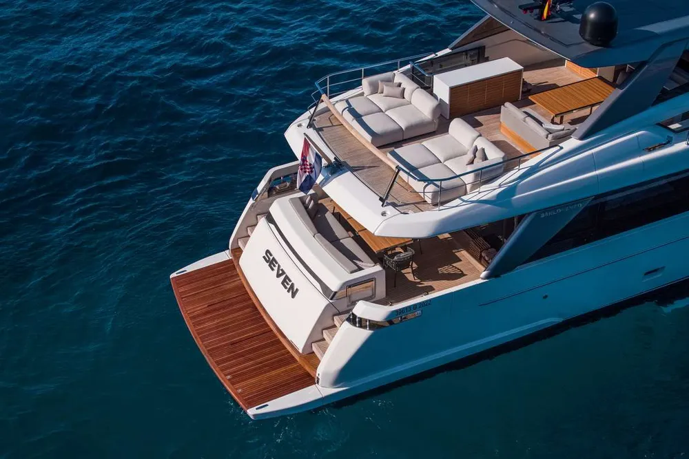 yacht-98722