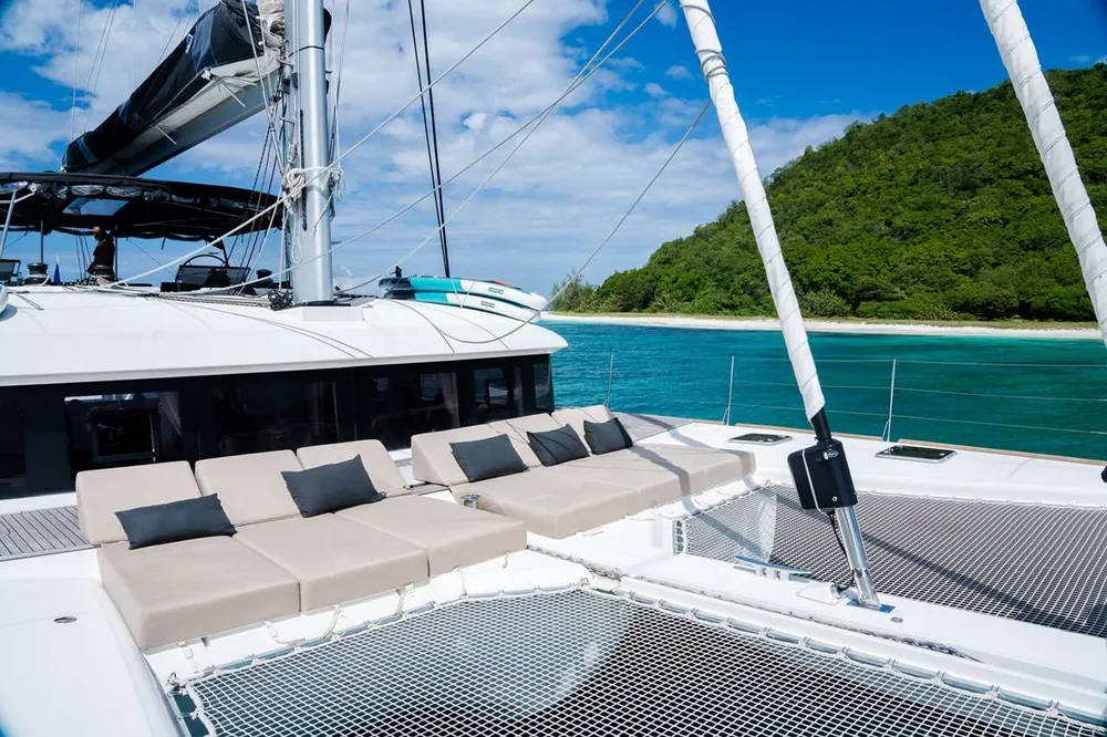 yacht-99768