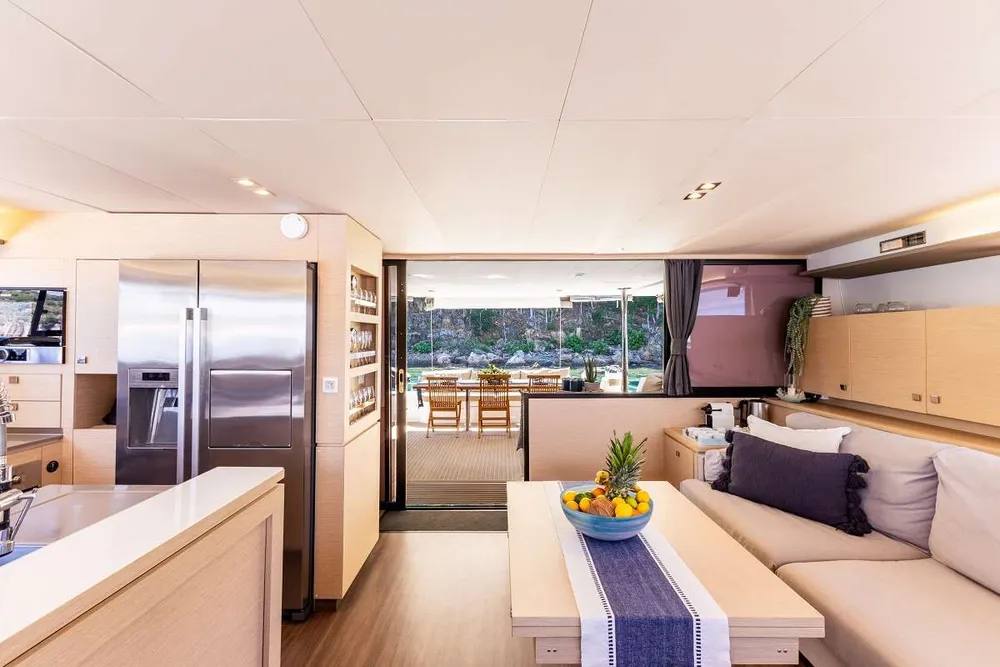 yacht-159292