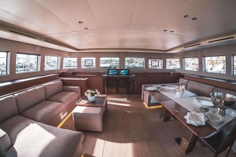 yacht-100780