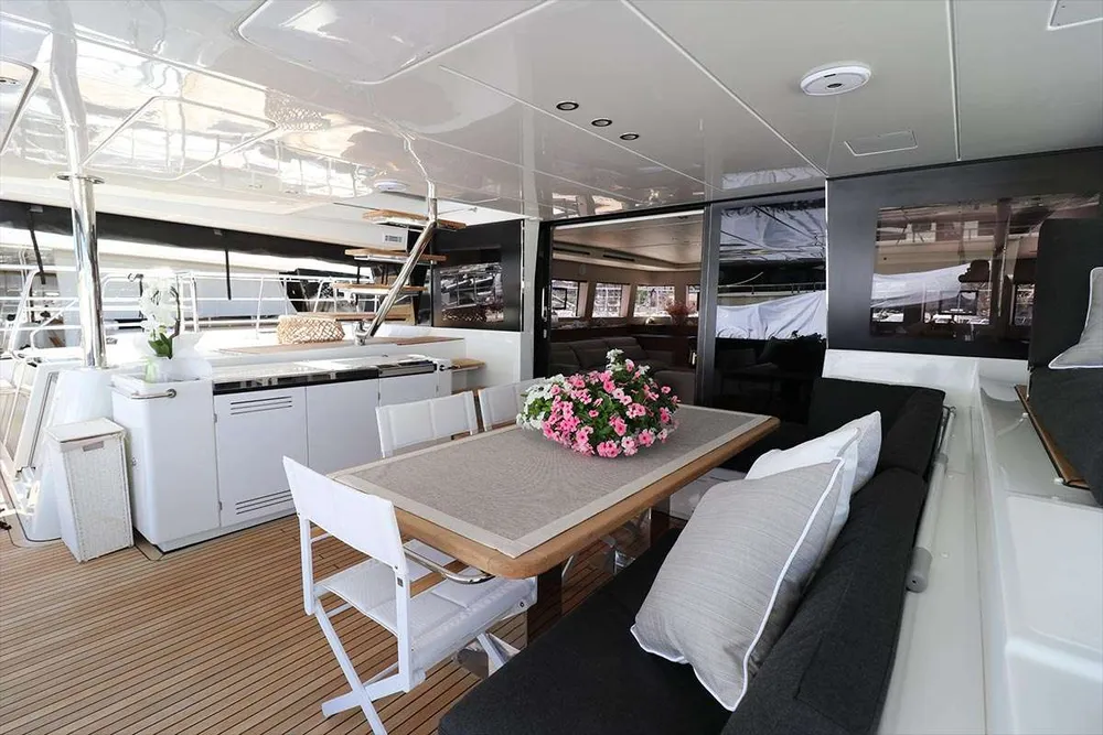yacht-100781