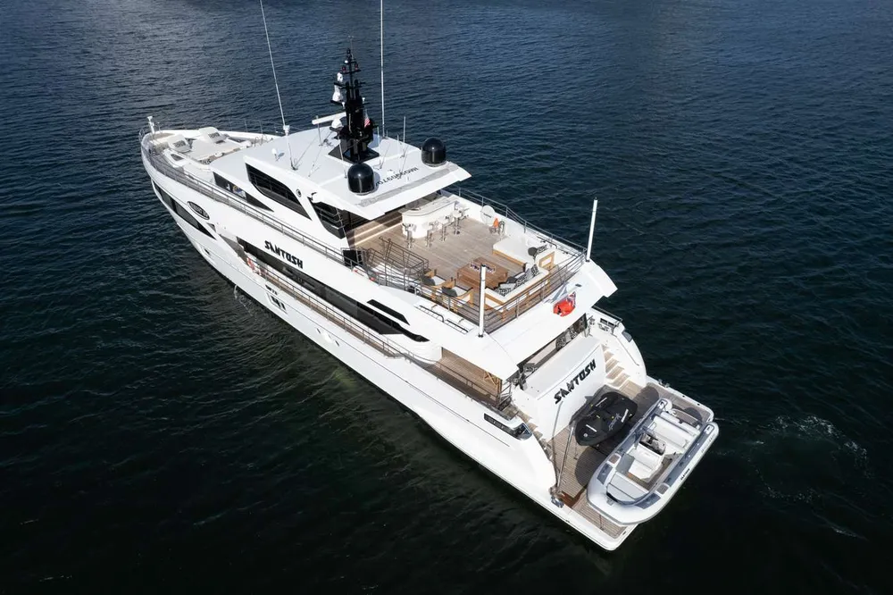 yacht-102229