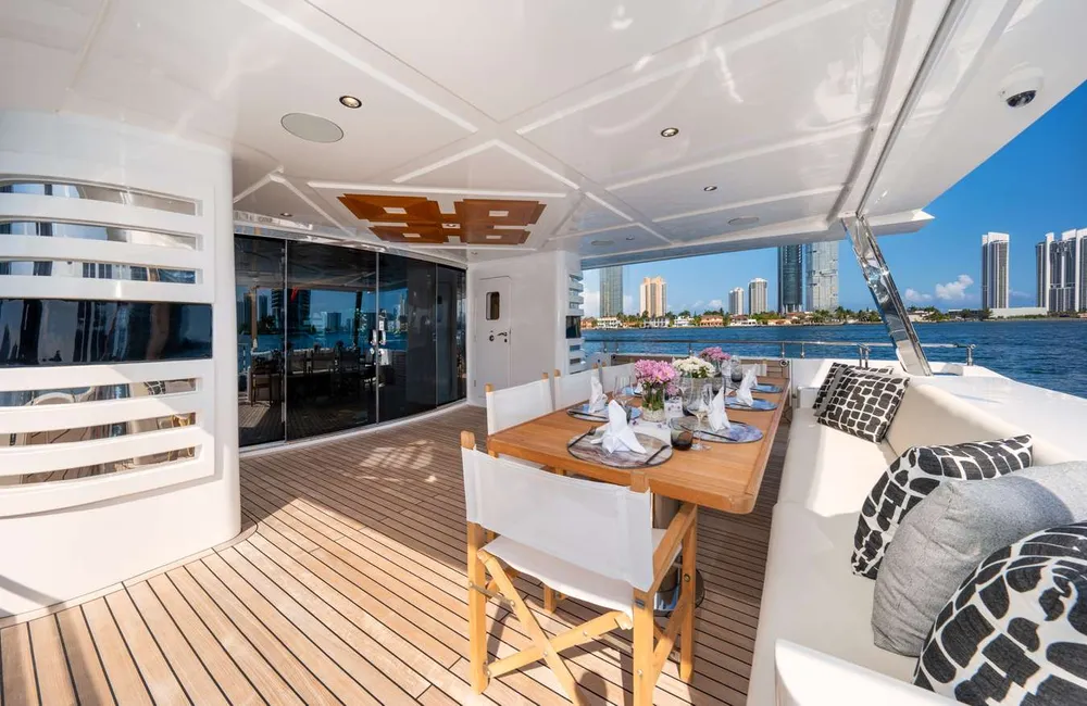 yacht-102230
