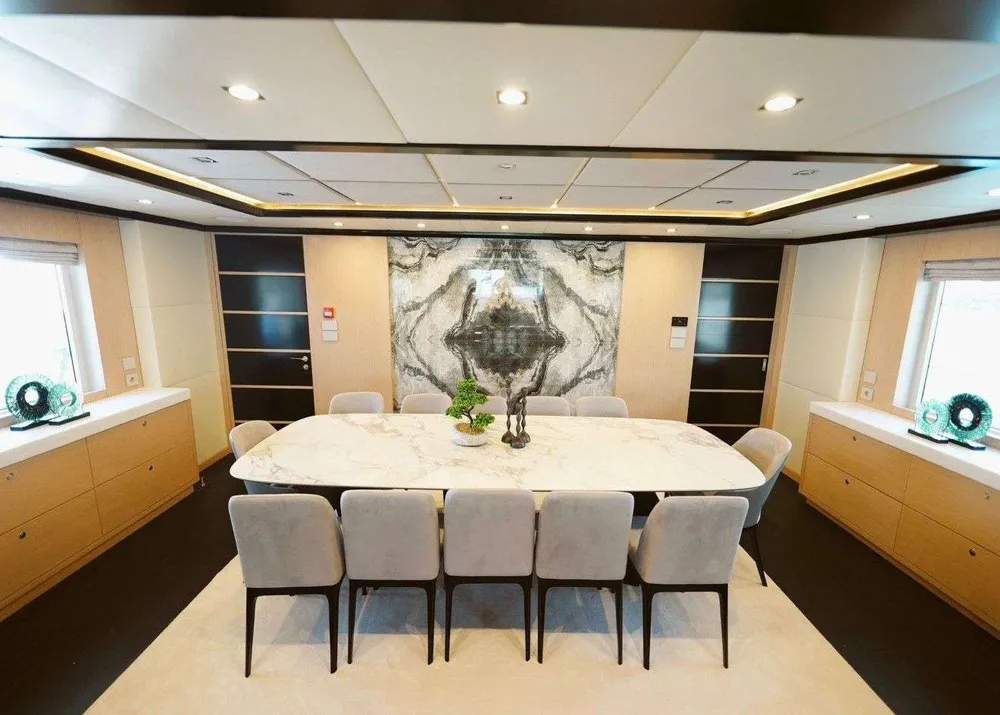 yacht-102770