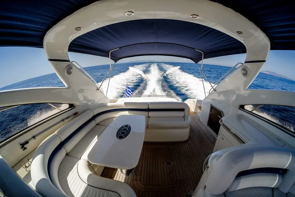 yacht-106074