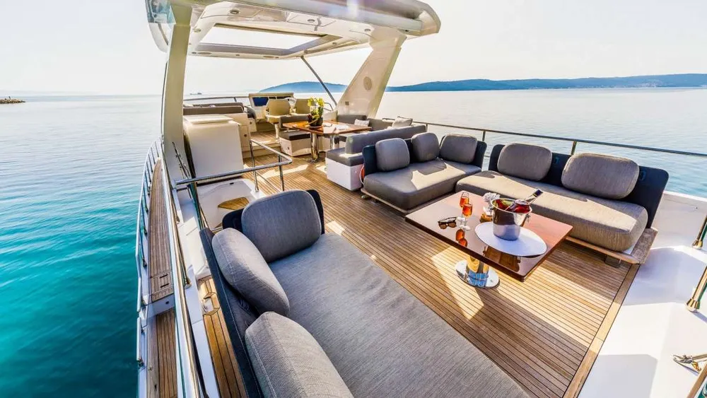yacht-108669