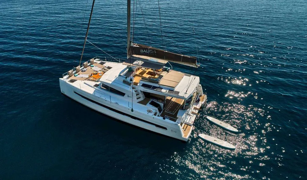 yacht-108716