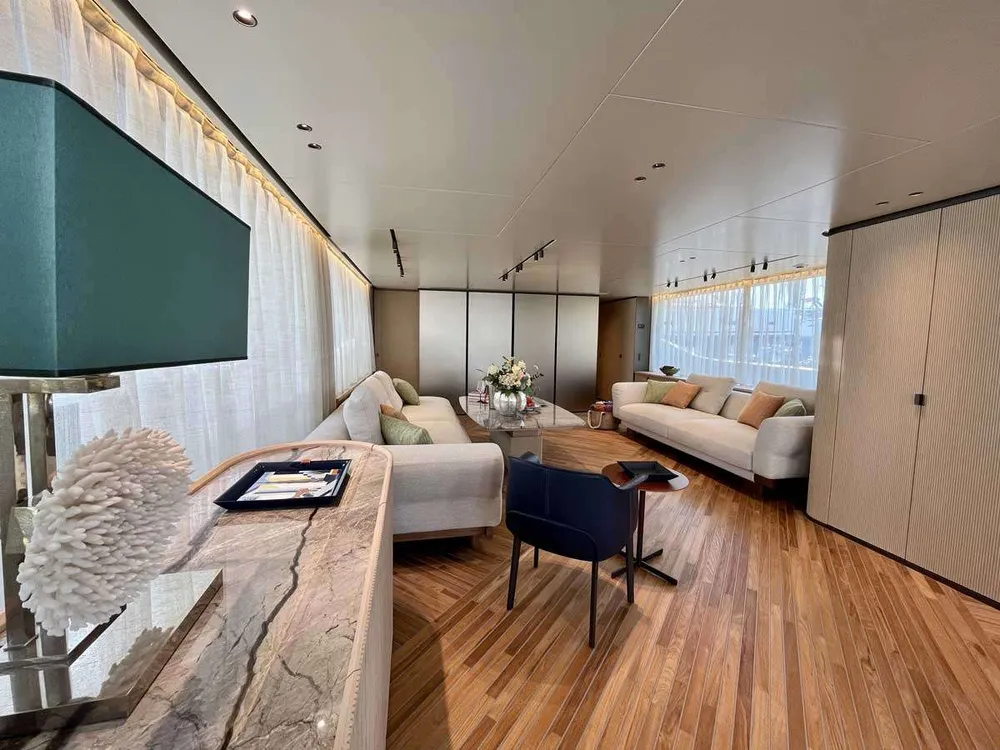 yacht-108893