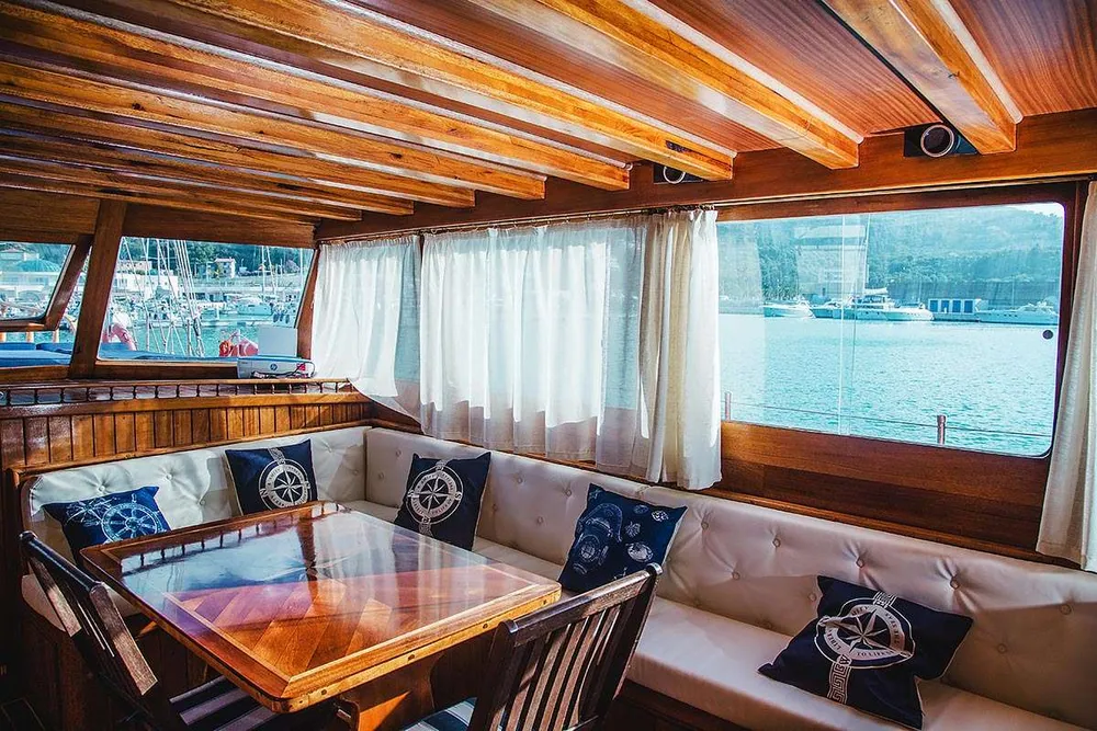 yacht-109796