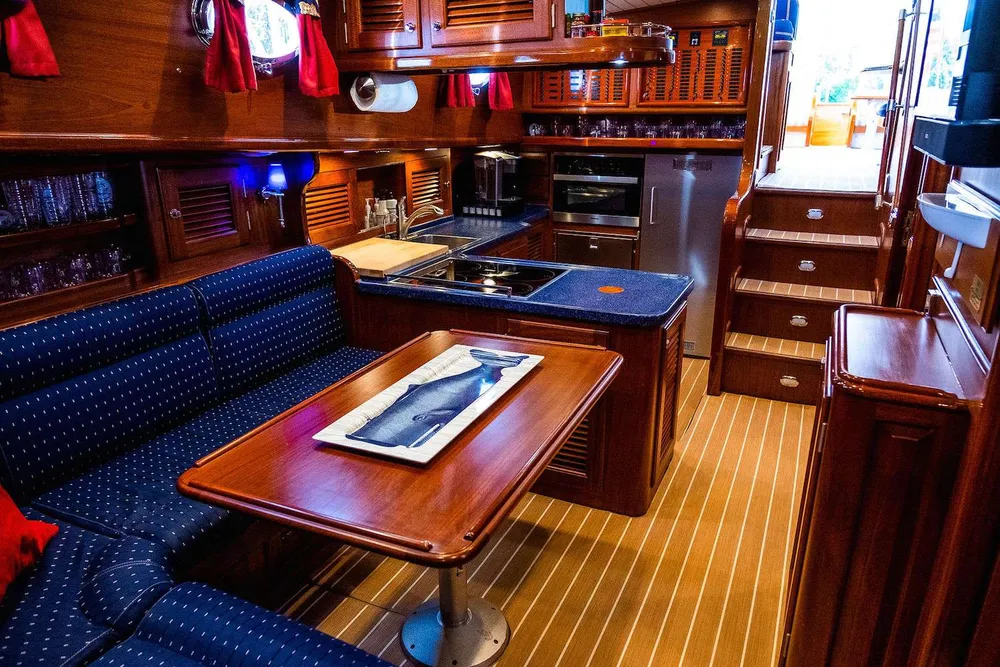yacht-109971