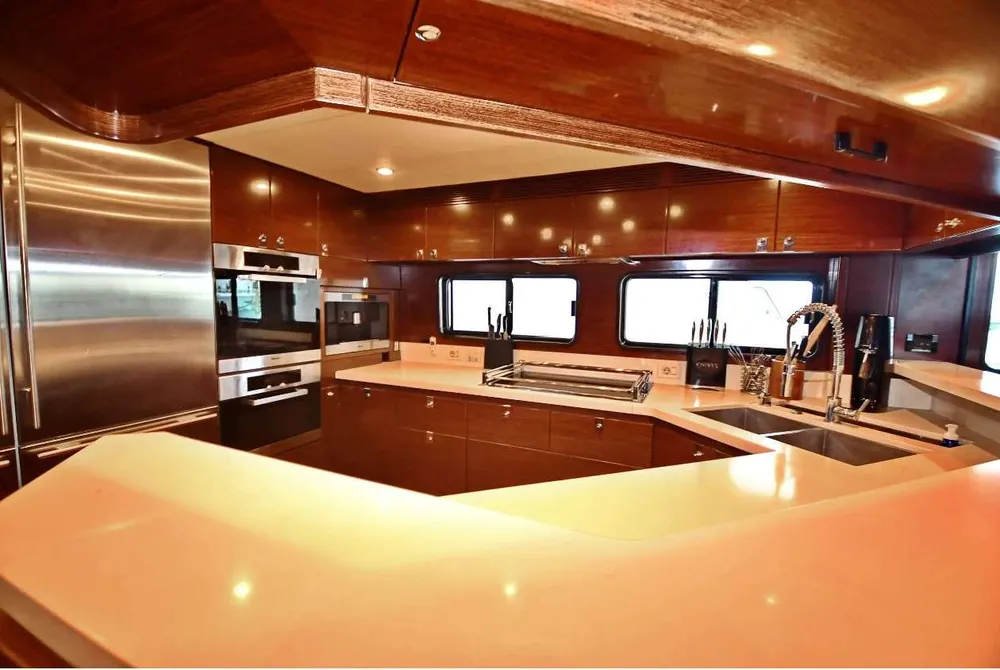 yacht-135367