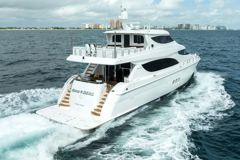 yacht-156308