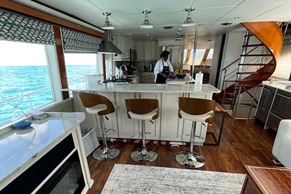 yacht-158006