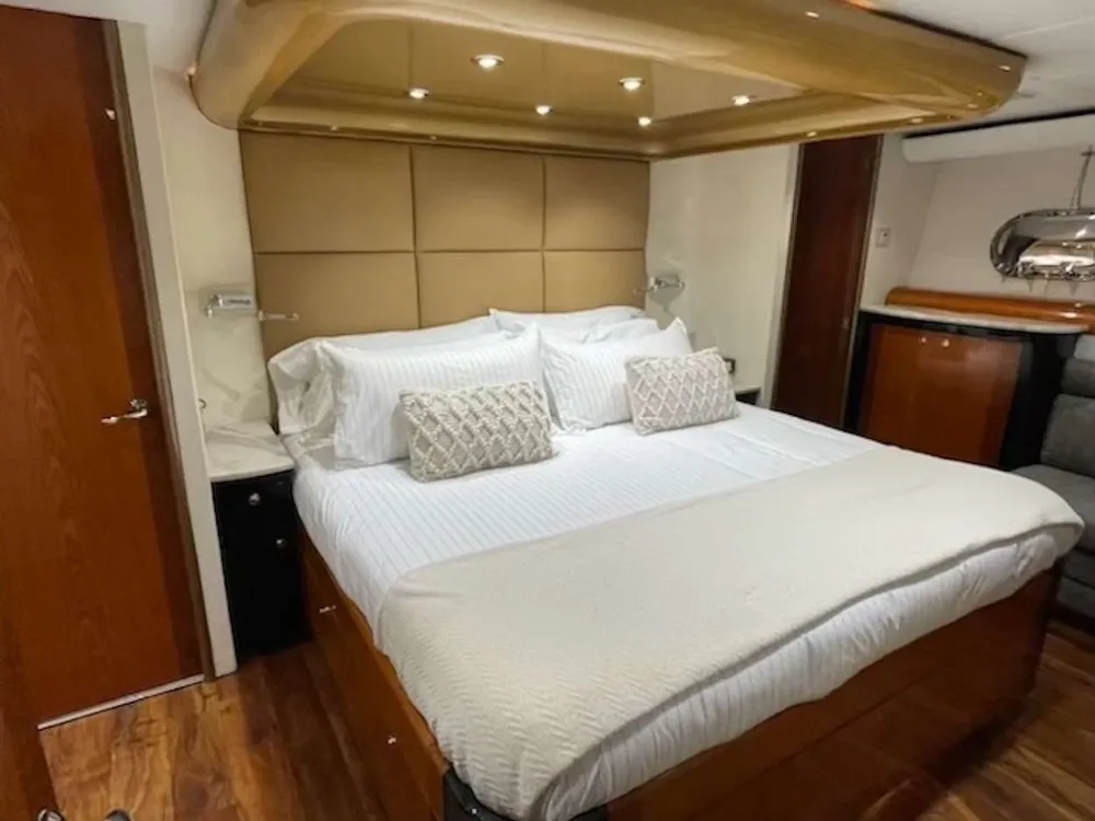 yacht-158007