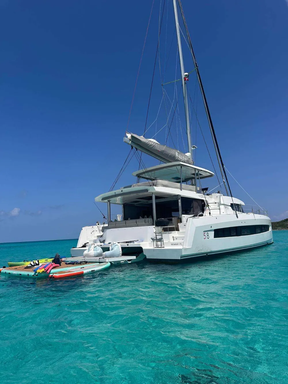 yacht-518736