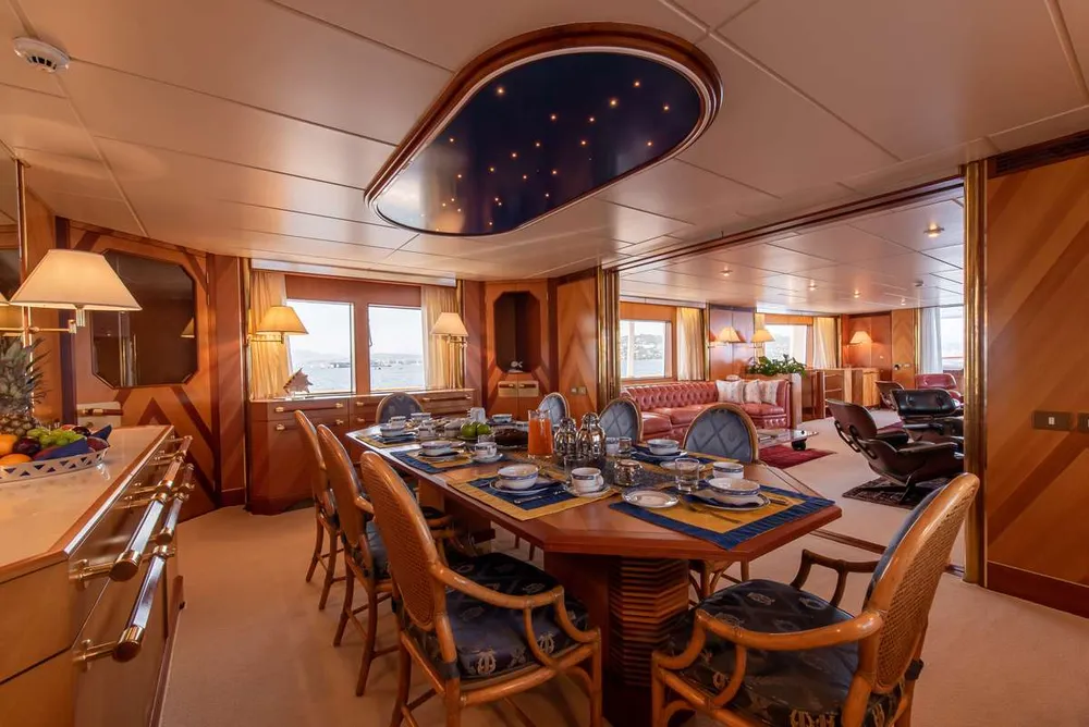 yacht-526910