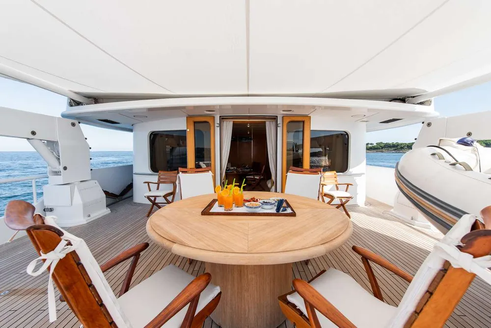 yacht-526912