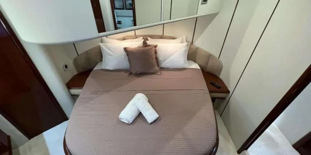 yacht-526072