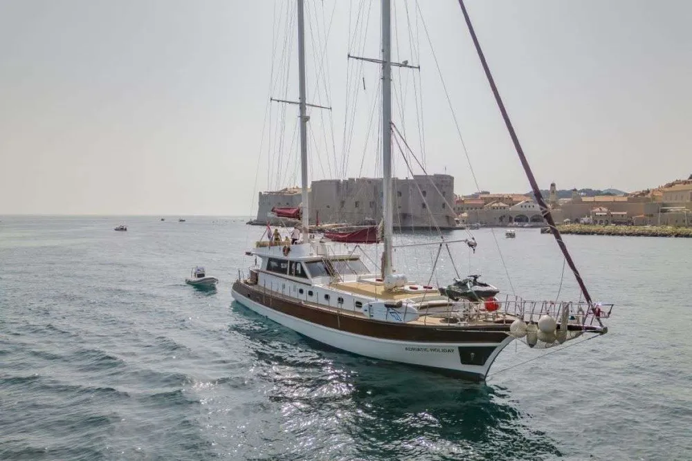 yacht-526777