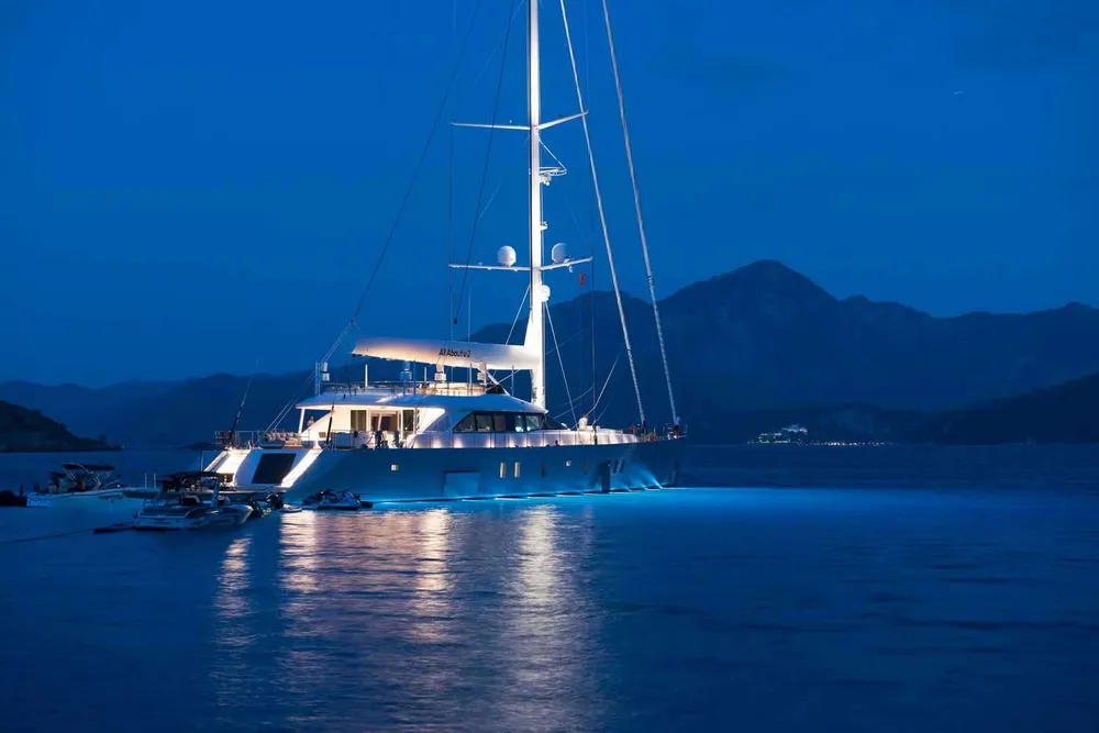 yacht-553410
