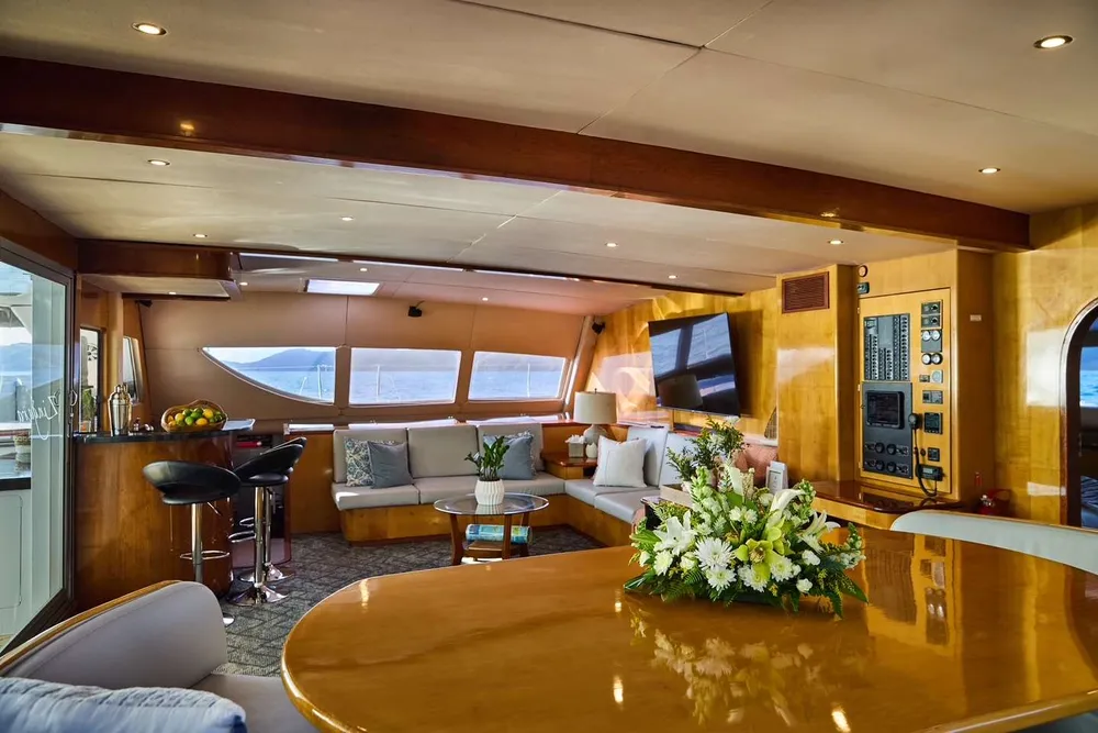 yacht-568595