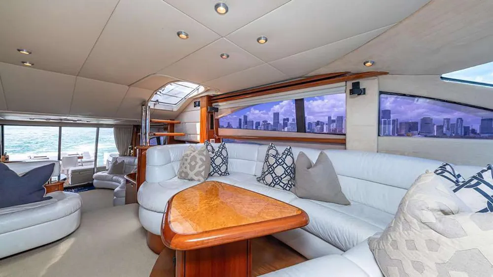 yacht-596305