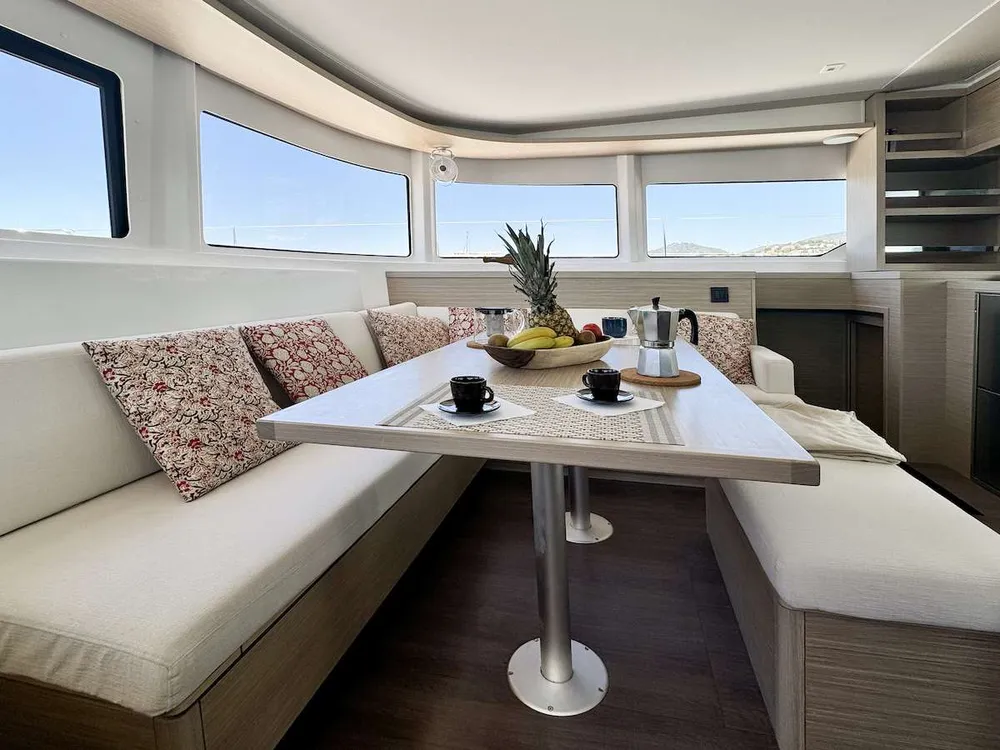 yacht-596604